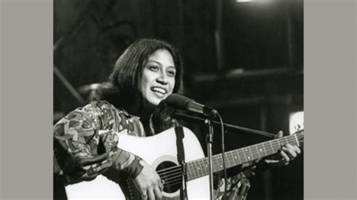 A Look At The Controversial Relationship Between Norma Tanega and Partner Dusty Springfield
