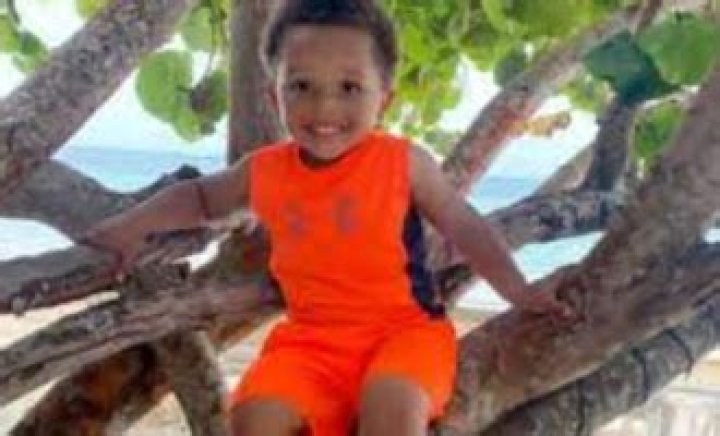 
Camidas Swain Newton | Parents And Sibilings 