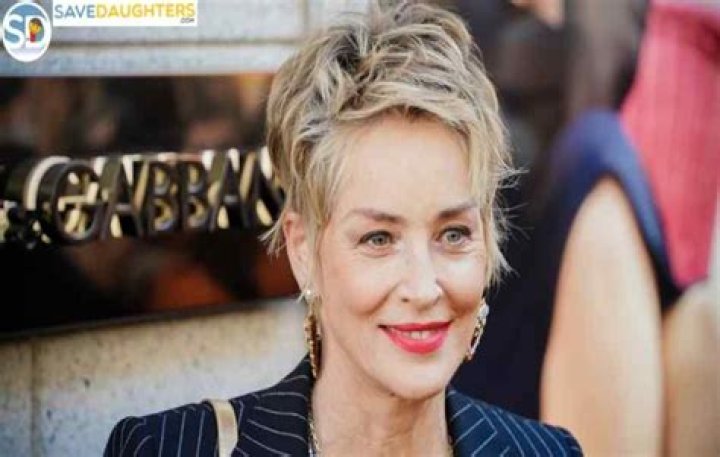 
Charlotte Bergmann Height, Weight, Net Worth, Age, Wiki, Who, Instagram, Biography 