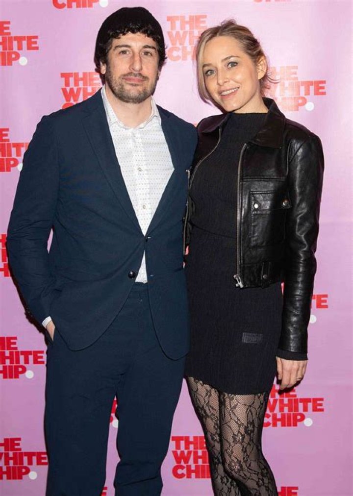 
Designer Lindsay Zir Was Jason Biggs Girlfriend Before Jenny As The Actor Recounts Her Stalking 