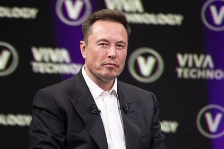 
Elon Musk’s Plan for Verified Twitter Accounts Is to Charge $20 a Month: Report 