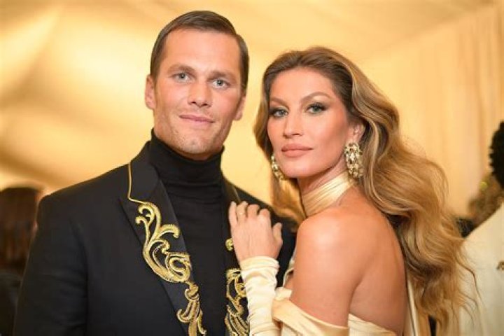 
Gisele Bündchen Has Been Working with a Divorce Lawyer for ‘Weeks’ amid Tom Brady Marriage Troubles 