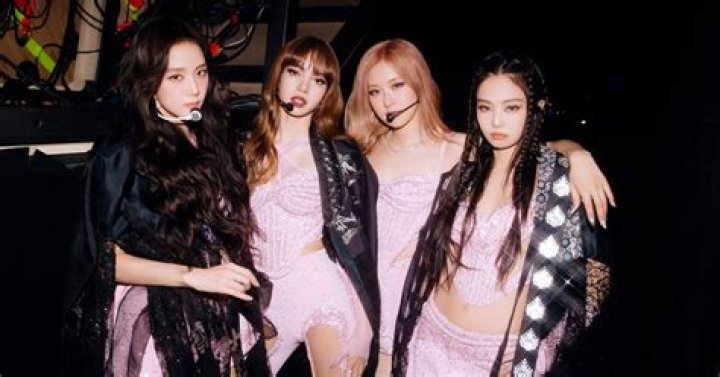 
“Hope they have more comebacks and freedom”: Fans express doubts over BLACKPINK’s contract renewal with YG Entertainment 