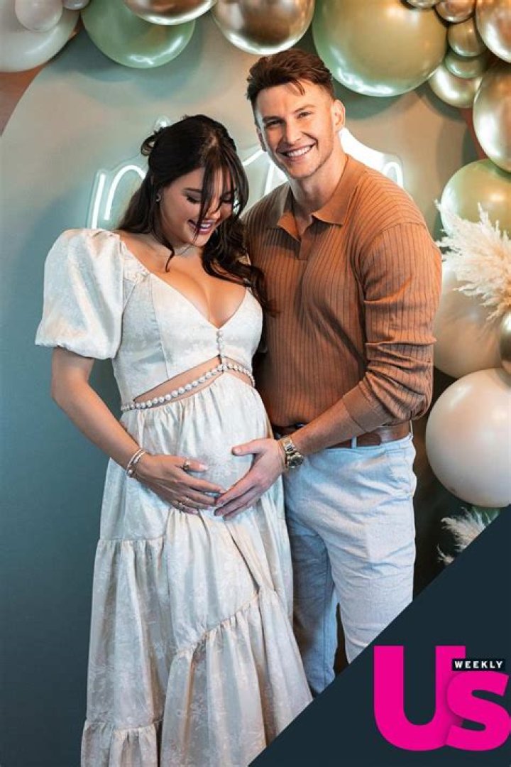 
Inside Giannina Gibelli And Blake Horstmann Relationship 