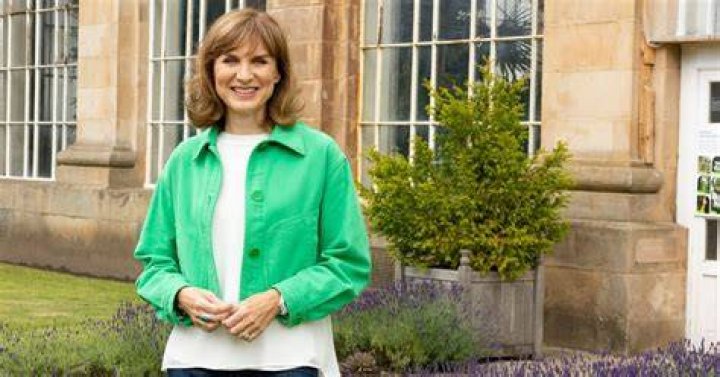 
Is fiona bruce Gay? Age, Height, Net Worth 