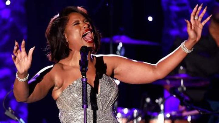 
Jennifer Hudson Pays Tribute to Whitney Houston with her ‘Greatest Love of All’ Rendition at Pre-Grammy Party 