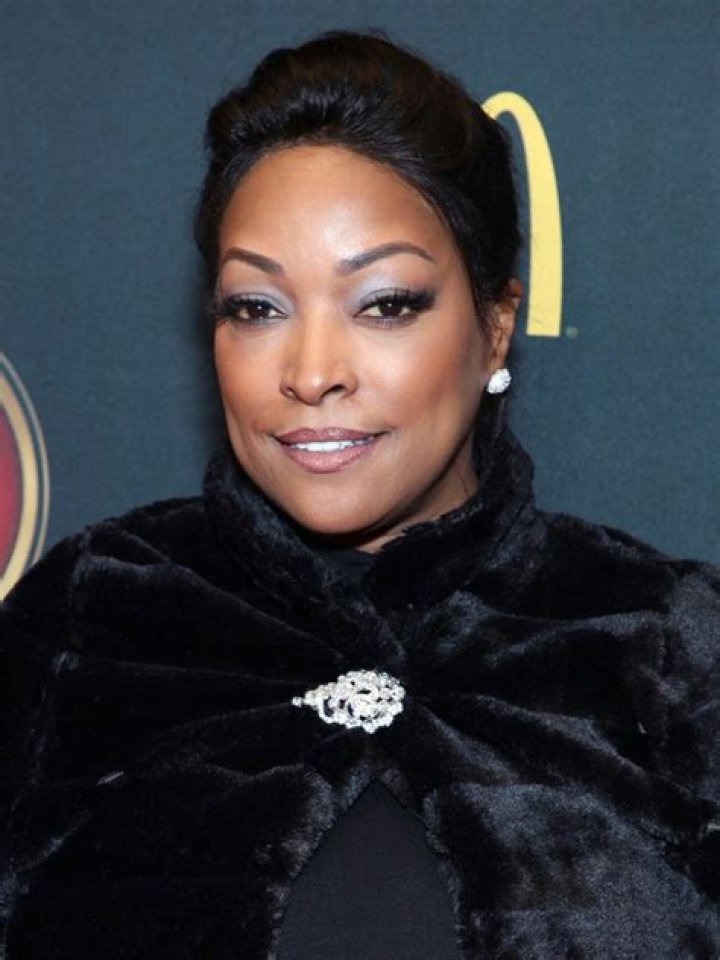 Kellita Smith Height, Weight, Net Worth, Age, Birthday, Wikipedia, Who, Instagram, Biography