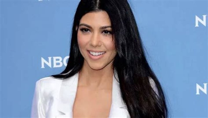 
Kourtney Kardashian Hits Back At Fan Asking About Her Pregnancy 
