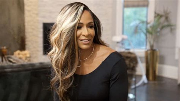 
Linda Hesse Height, Weight, Net Worth, Age, Birthday, Wikipedia, Who, Nationality, Biography 