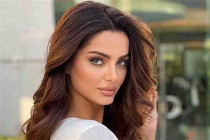 Mahlagha Jaberi Height, Weight, Net Worth, Age, Birthday, Wikipedia, Who, Instagram, Biography