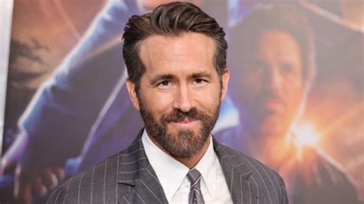 Max Dean Height, Weight, Net Worth, Age, Birthday, Wikipedia, Who, Instagram, Biography
