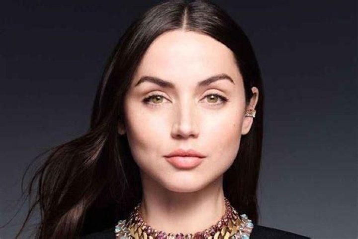 
Megan Medellin Height, Weight, Net Worth, Age, Birthday, Wikipedia, Who, Nationality, Biography 
