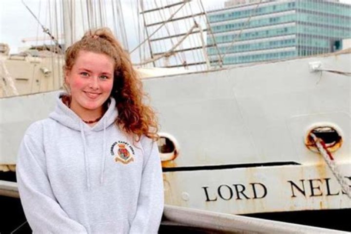 
Newcastle Student, Jeni Larmour, 18, died after mixing Alcohol and Drugs 