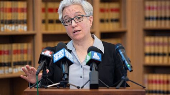 Tina Kotek Height, Weight, Net Worth, Age, Birthday, Wikipedia, Who, Nationality, Biography