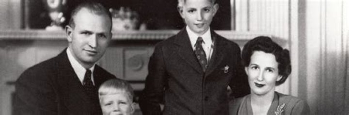 
Trini Dave Age And Wikipedia- Who Was His Family? 