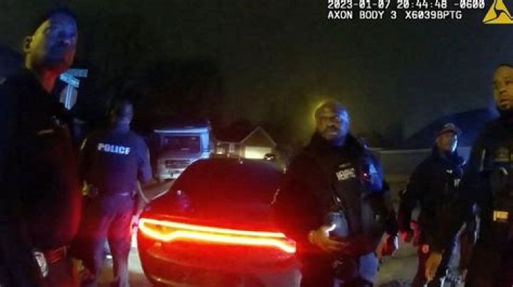 
Tyre Nichols Video Footage Shows Memphis Man Being Beaten, Punched 