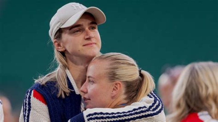 Vivianne Miedema Biography: Boyfriend or Girlfriend, Family, Salary & Net Worth