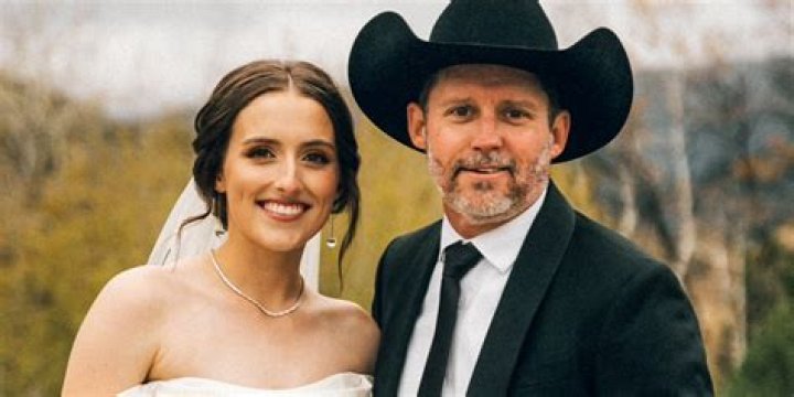 Who Is Vera Farmiga Husband? Is She Married?