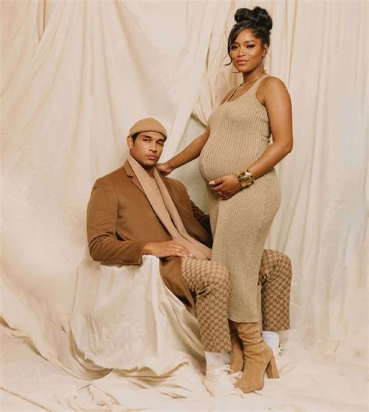 
Why Fans Think Keke Palmer Is Pregnant In 2022? New Boyfriend And Parents 