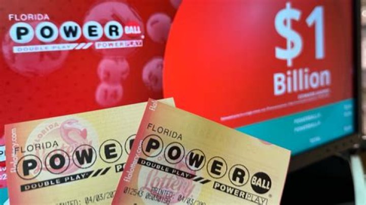
Winning $494 Million Lottery Ticket Sold in Florida City Devastated by Hurricane Ian 